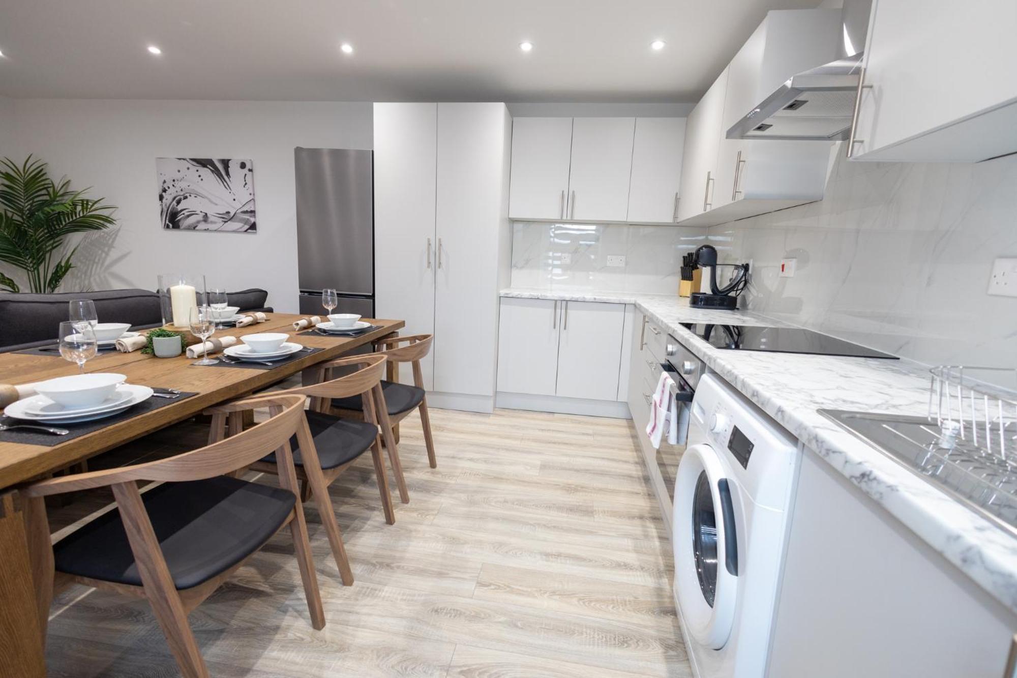 Contemporary 3Br Flat In Watford Apartment Watford  Exterior photo