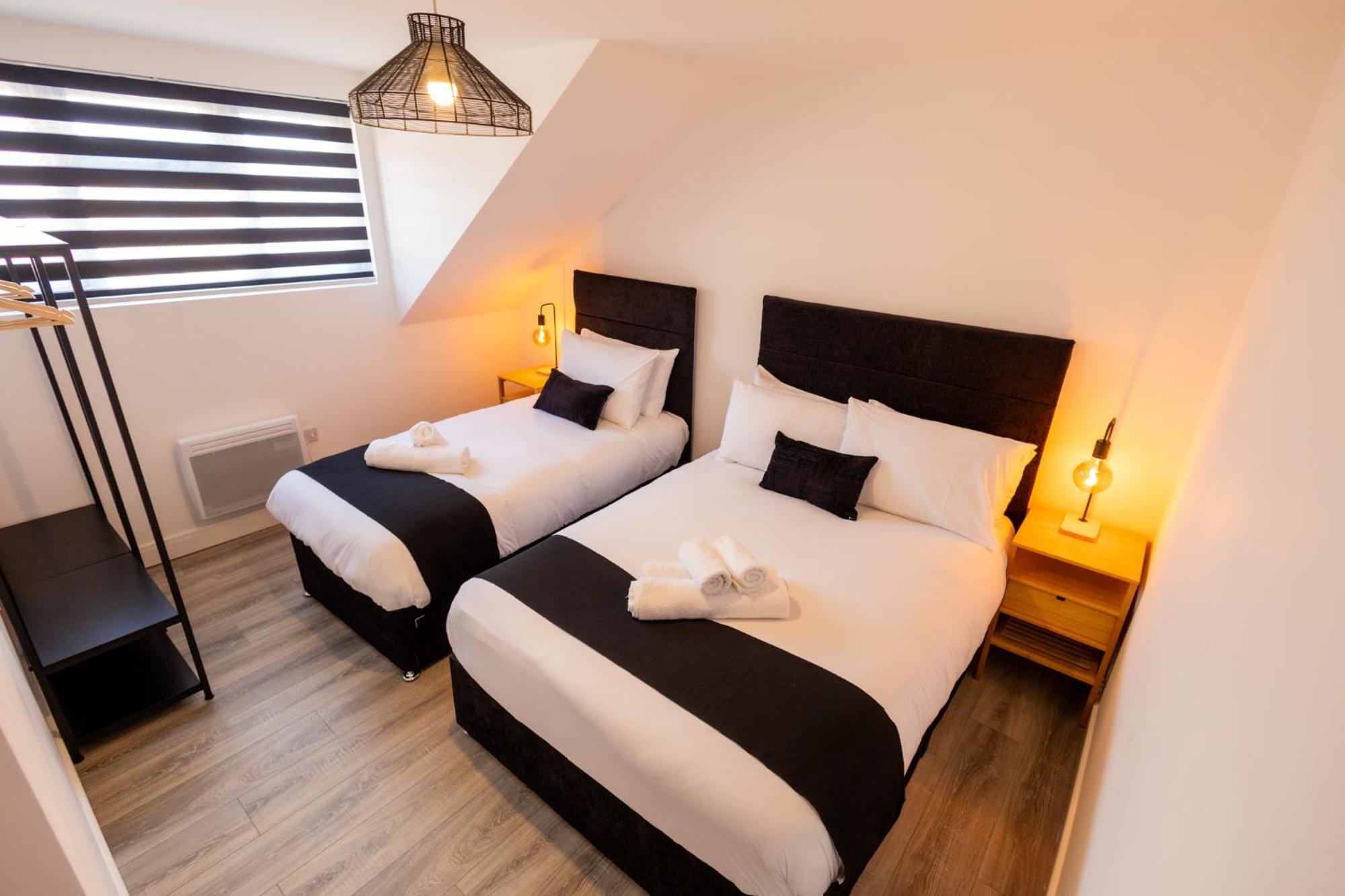 Contemporary 3Br Flat In Watford Apartment Watford  Exterior photo